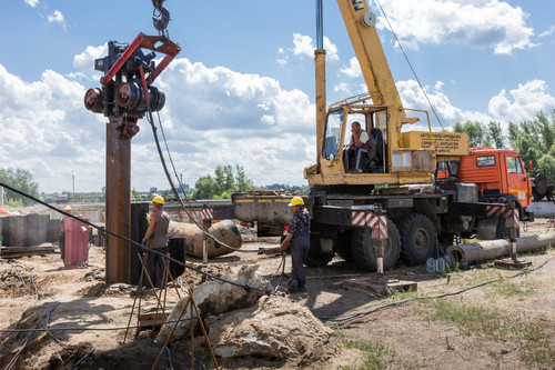 вибропогружатель В-20.60